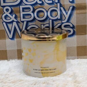 Bath & Body Works BBW Iced Lemon Pound Cake 3 Wick Scented Candle